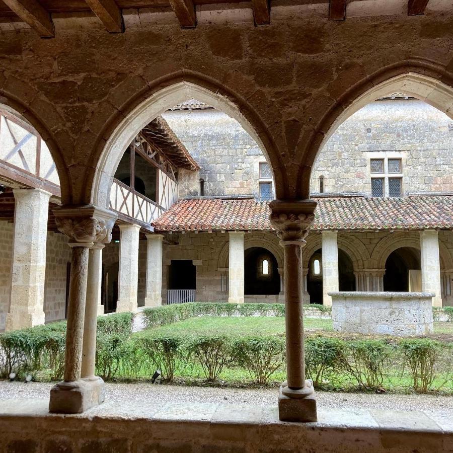 Valence-sur-Baïse Le Petit Cochon Bed & Breakfast エクステリア 写真